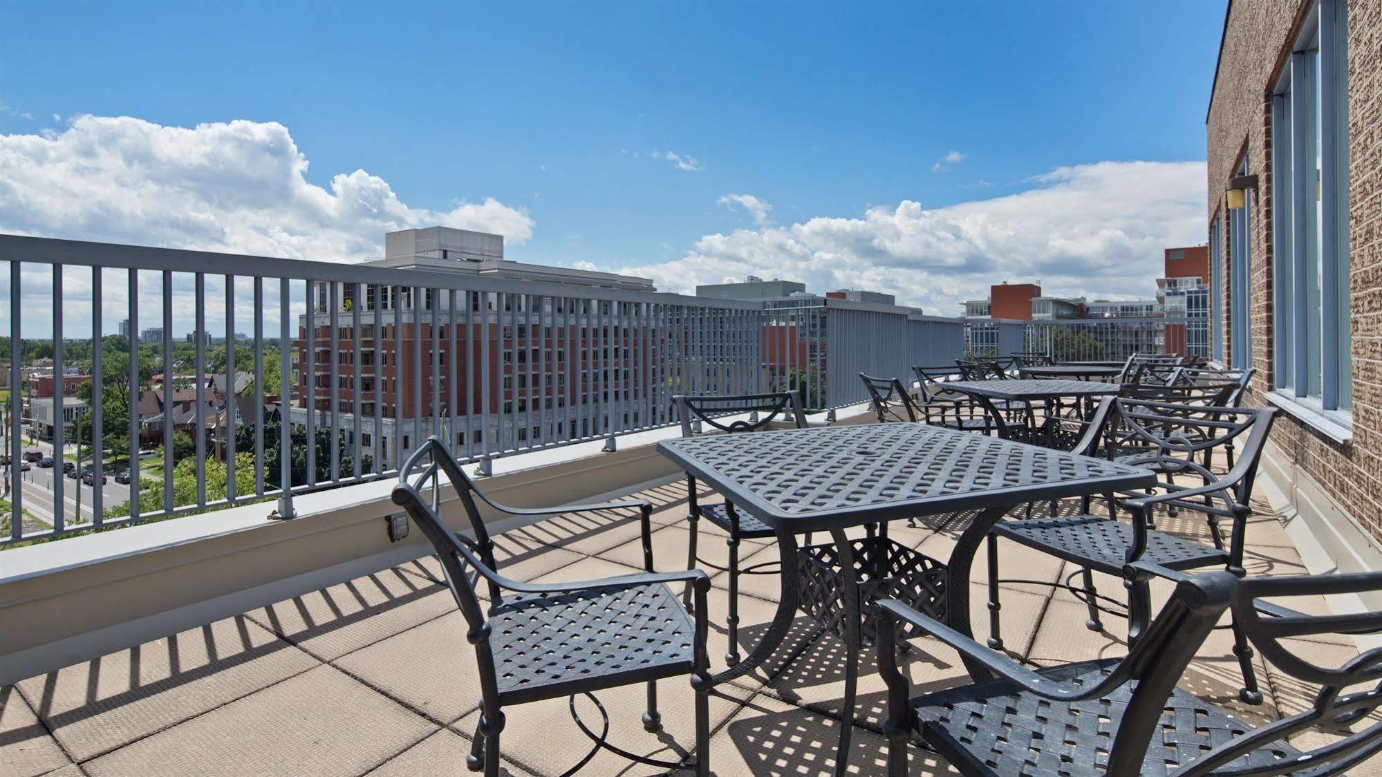 Best Western Plus Ottawa Downtown Suites エクステリア 写真
